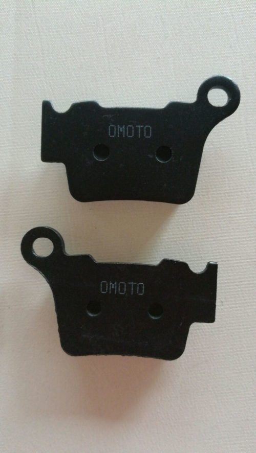 Set pastillas de freno Traseras KTM 250/450 EXC/XC/SX/SXF/SXC/SMR. OMOTO COD:0377 - Imagen 2