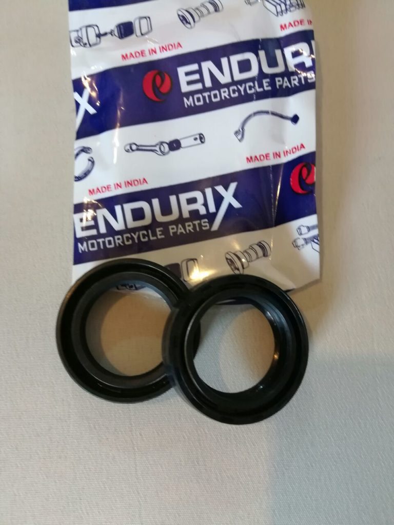 Suspension Seal Set Honda CB150F Invicta. Endurix COD: 0192