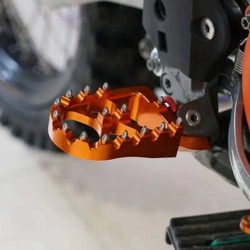Reposapies, pedales para Husqvarna TE 300 FE 250 350 450 501 TC 65 85 14-16 701 Enduro/Supermoto 2016-2023 - Imagen 3